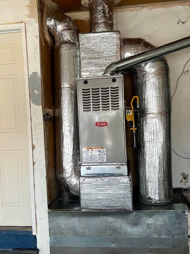 Bryant furnace installation with insulated ductwork